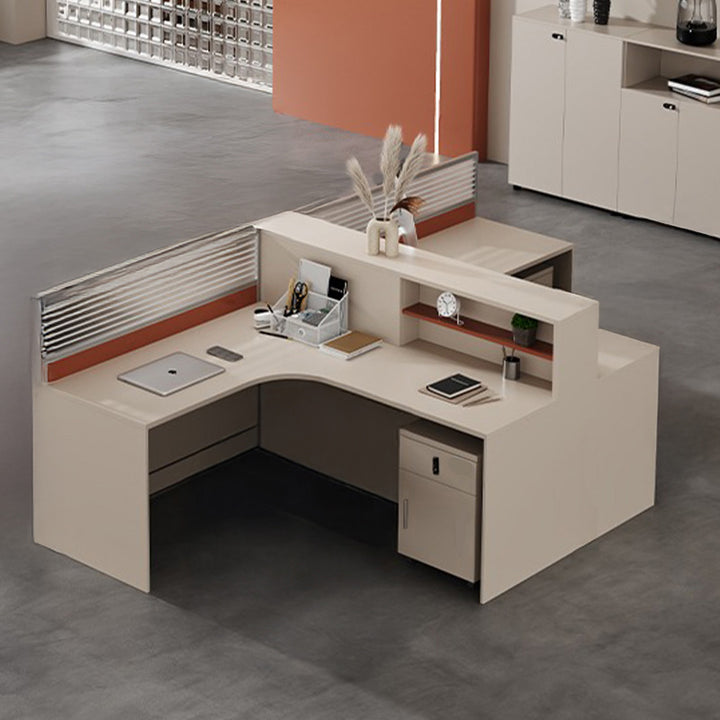 オフィスデスク・事務机｜洗練されたデザイン スタイリッシュ 機能性